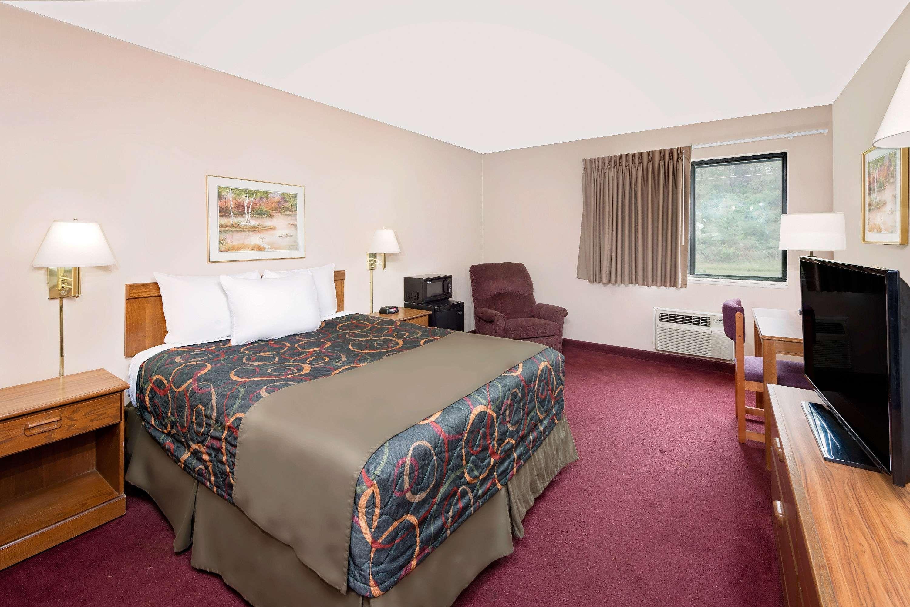 Days Inn By Wyndham Boonville Εξωτερικό φωτογραφία